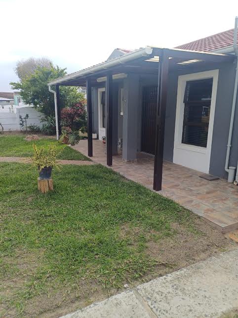 3 Bedroom Property for Sale in Electric City Western Cape